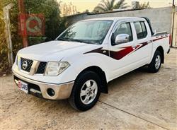 نیسان نەڤارا